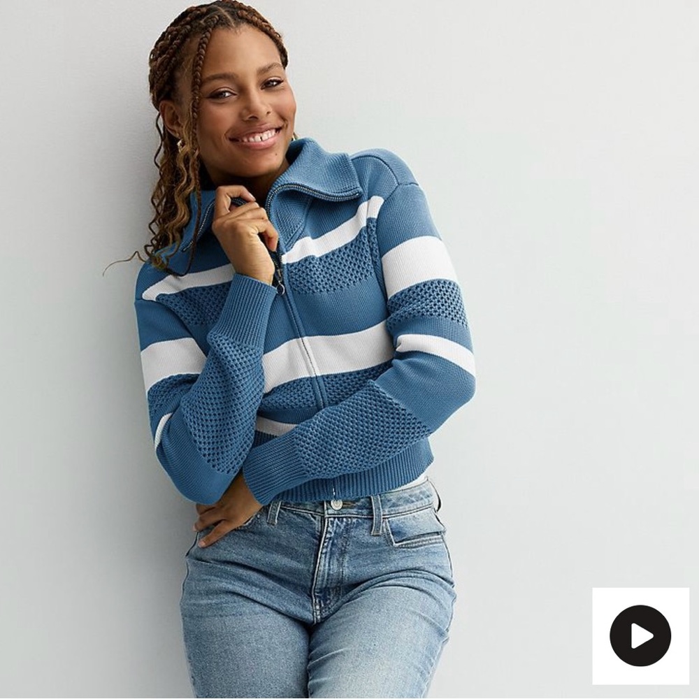 SO Mesh knit Blue and White Women's Sweater Sz XL NEW zip done